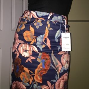 Vintage flower print knee length skirt